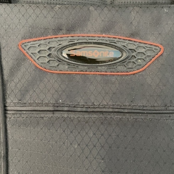 𝅺SAMSONITE Black Laptop Bag - Picture 2 of 5